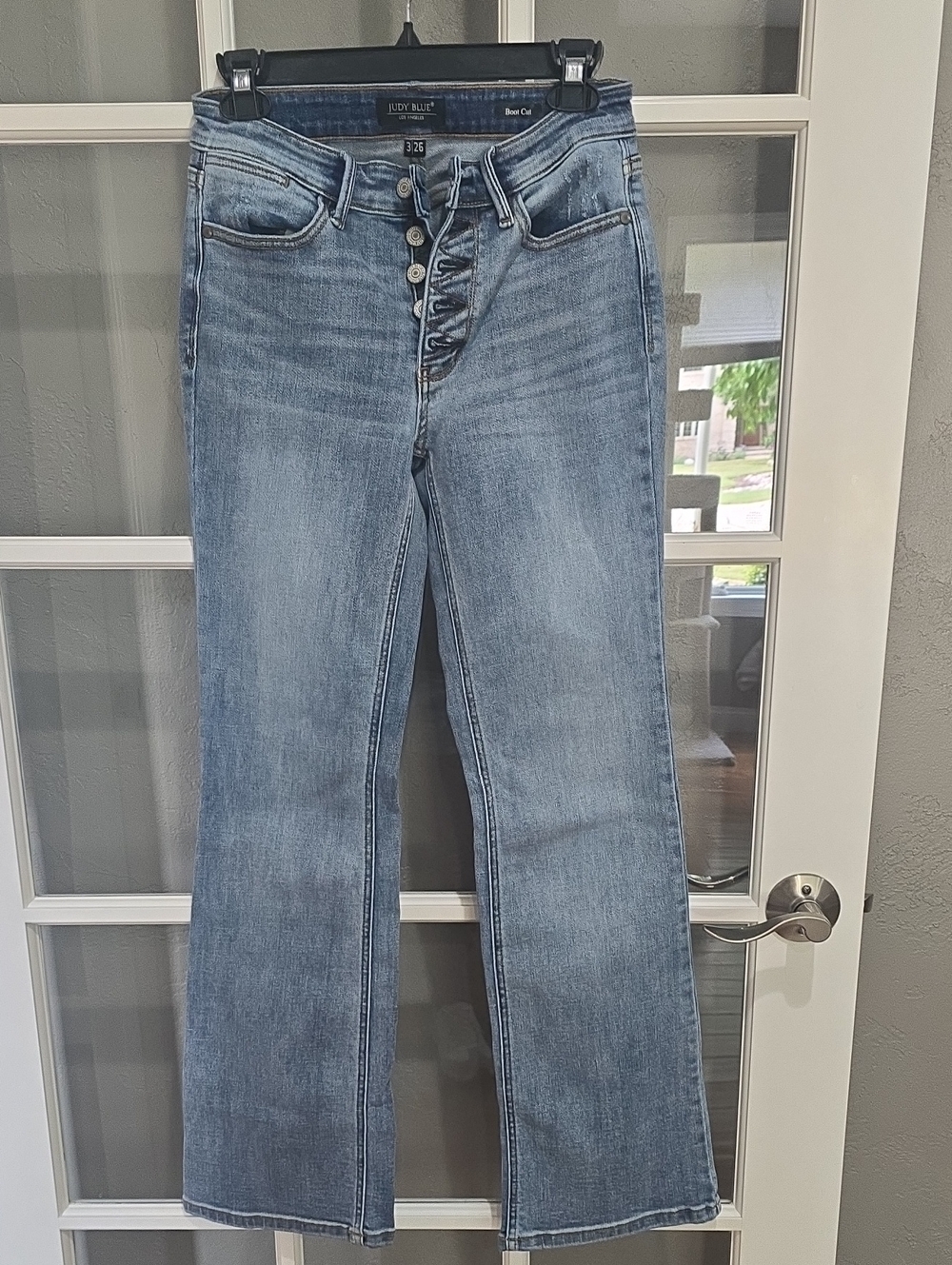 Judy Blue Light Wash Button-Fly Women's Jeans